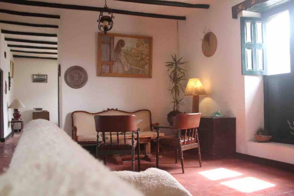 Casa Dante, Desde 1792! Ξενοδοχείο Tibasosa Εξωτερικό φωτογραφία